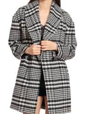 Avec Les Filles Black and White Houndstooth Pea Coat